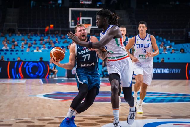 最强版东契奇上线！詹皇点赞，独行侠后悔吗？