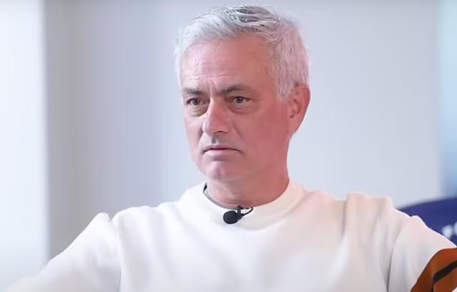 kaiyun体育-穆里尼奥：我把心掏了出来，却是这个下场