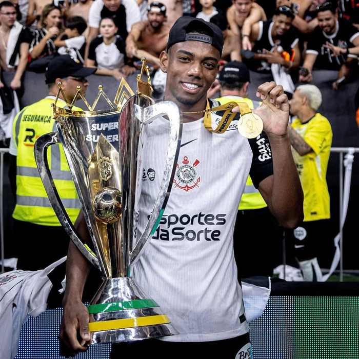 开云登录入口-米兰签署安德烈交易文件，或就科林蒂安违约诉诸国际足联|AC米兰|安德烈-安德烈|米兰-科林|ac米兰|巴甲_新浪体育_新浪新闻