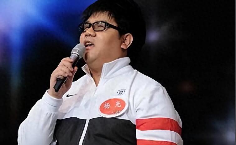 开云平台登录-善恶终有报！靠星光大道成名的“盲人”杨光，终要为自己荒唐买单