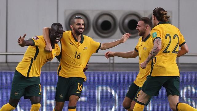 kaiyun体育-澳洲总结：3比0靠团队也靠个人 艾克森完全被限制